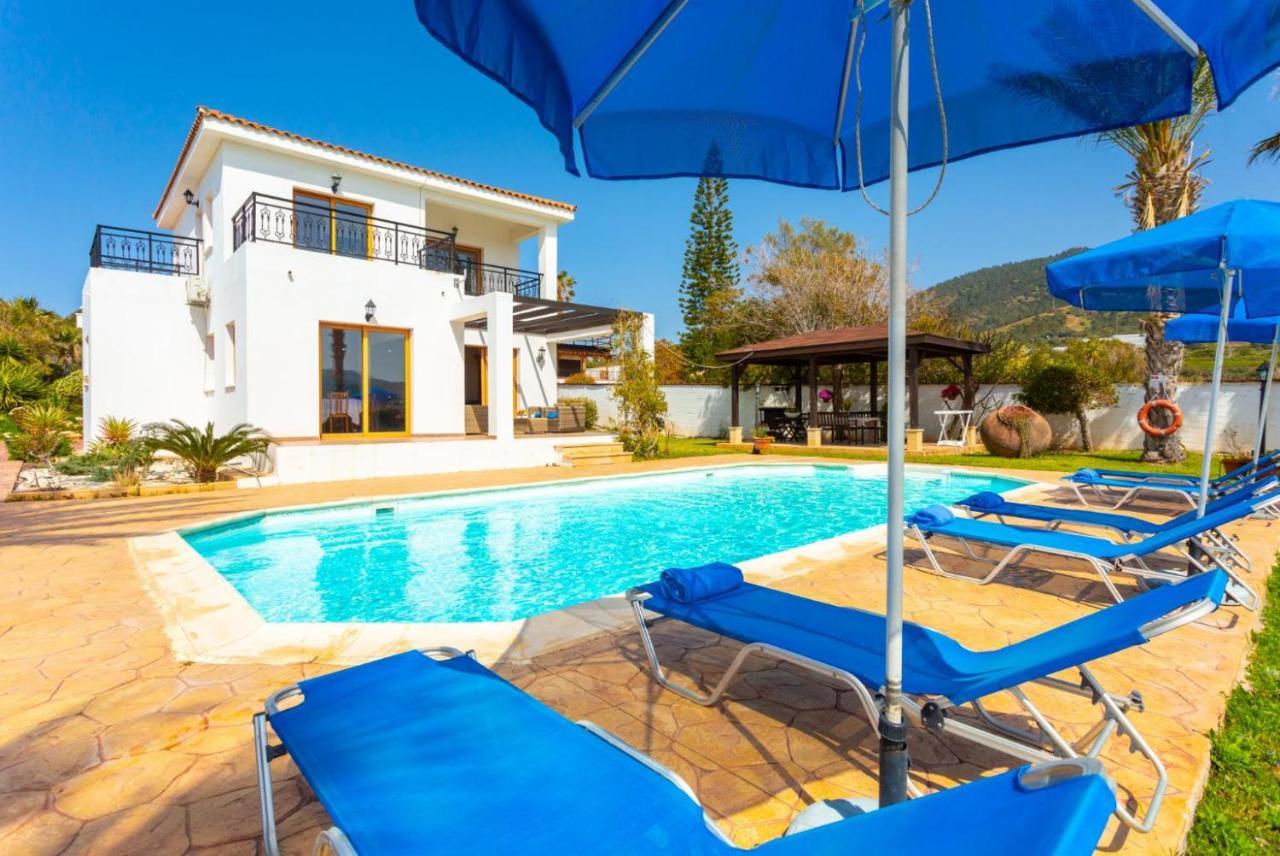 Pelagos Villa *